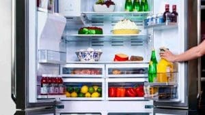 Frigorifero, se fai questo risparmi centinaia di euro all’anno in bolletta: questo trucco ti salva la vita